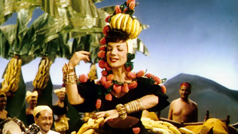 Carmen Miranda: Uma artista que divulgou e exportou um Brasil tropical